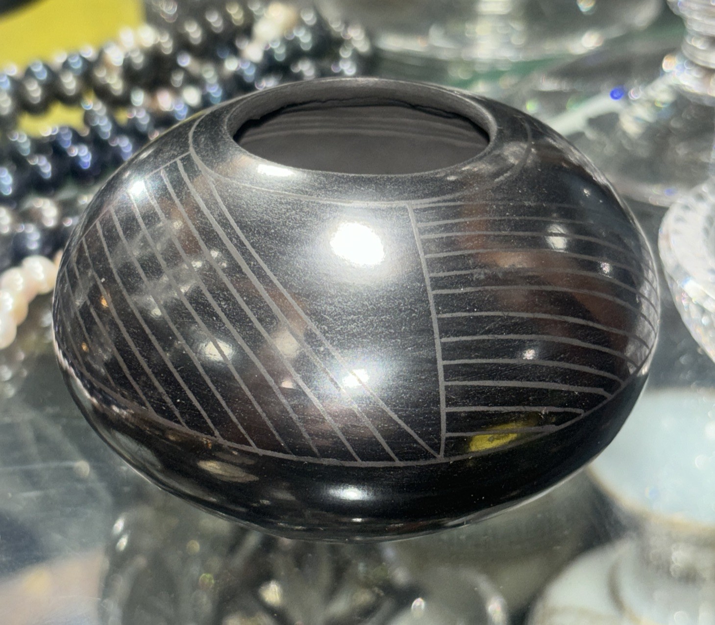 Mata Ortiz Pottery Signed Fernando Andrew Black On Black Bud Vase Minimalist Mata Ortiz Pottery Signed Fernando Andrew Black On Black Bud Vase Minimalist