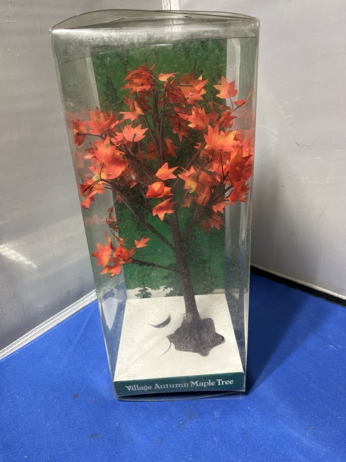 Department 56 Village Autumn Maple Tree Model #5254-0 R3S1