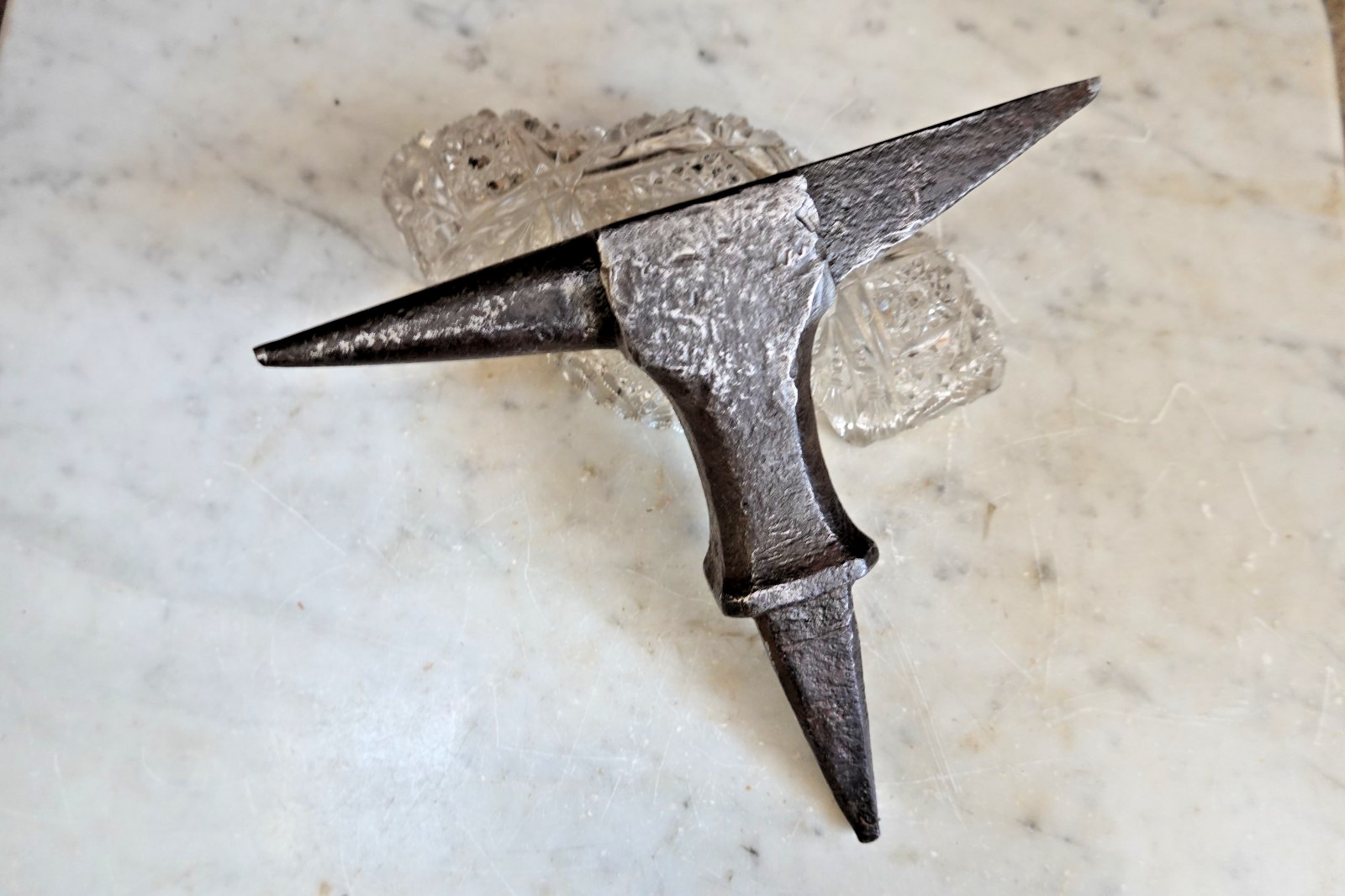 Antique BLACKSMITH STUMP ANVIL HARDY STAKE HORN ANVIL HARDY Tinsmith Farrier Antique BLACKSMITH STUMP ANVIL HARDY STAKE HORN ANVIL HARDY Tinsmith Farrier