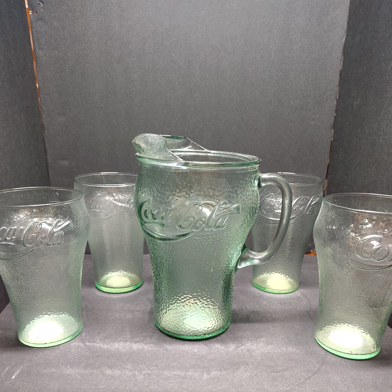 Vintage Indiana Glass Coke Coca Cola Green Pebbled Pitcher & 4 Glass Set Lot