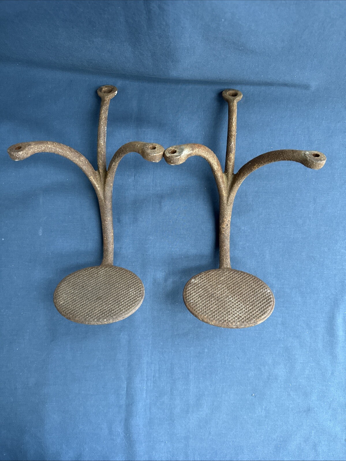 2 Antique Cast Iron Horse Carriage Buggy Wagon Steps 7 1/2\