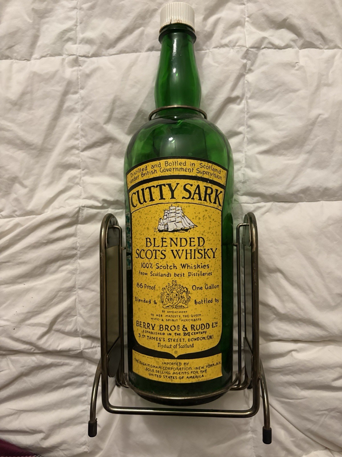 Vintage Cutty Sark 1 Gallon Whisky Bottle w/ Brass Tilt Cradle Bar Display