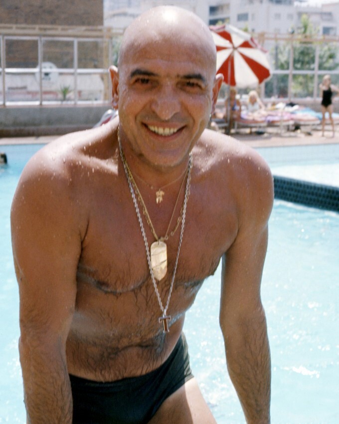 Telly Savalas 8x10 real Photo hunky pose bare chested