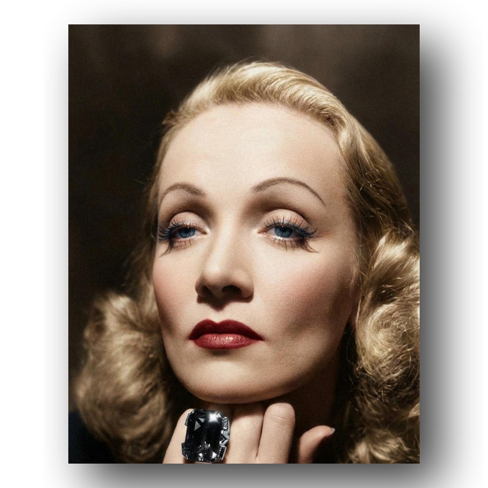 Marlene Dietrich Photo 8x10 Portrait Smiling German Actress Singer