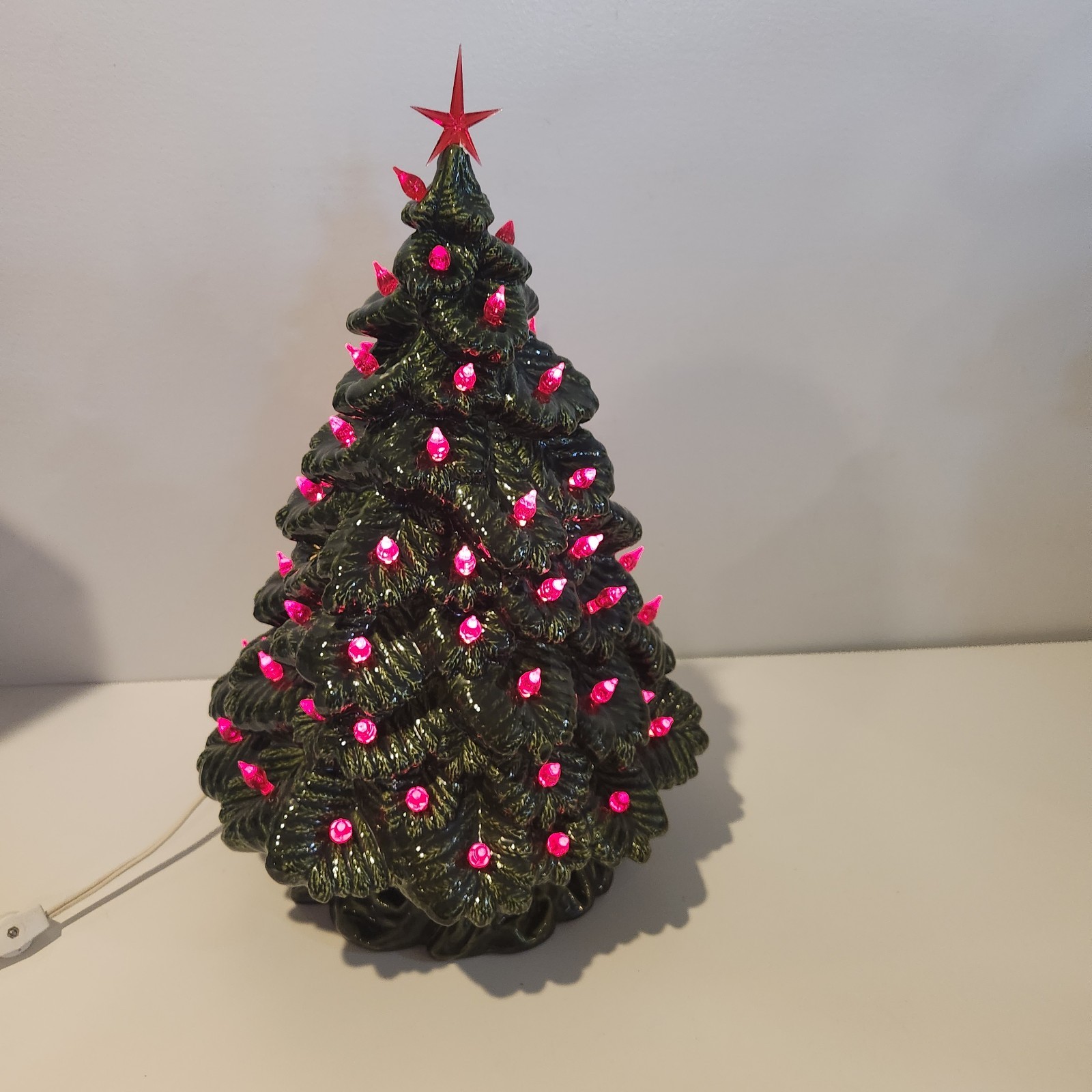 Vintage Nowell’s Mold Carol Ceramic Lighted Christmas Tree 16” W/ Base
