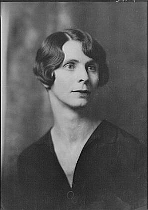 Photo:Mrs. John Gregory Portrait Photograph 1900s ????