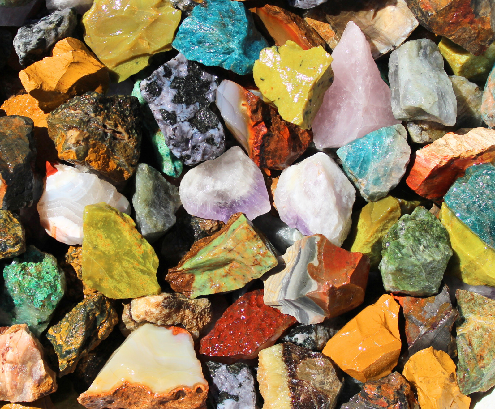 Madagascar Mix - Rough Rocks for Tumbling - Bulk Wholesale options