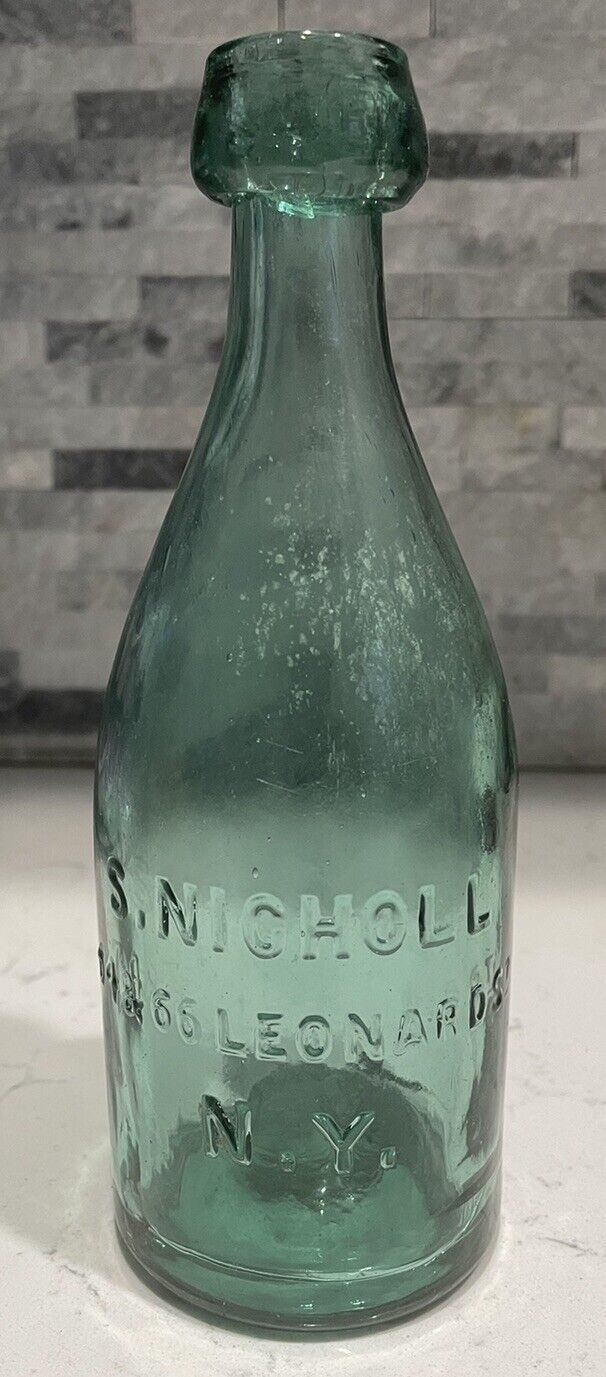 Aqua Blob Top SQUAT SODA  Bottle - S. NICHOLL New York NY CRUDE APPLIED TOP