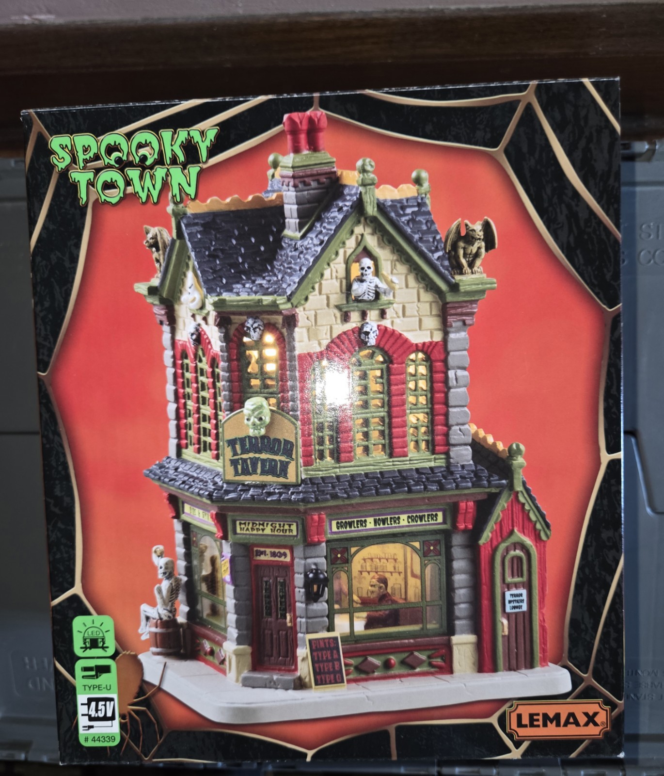 Lemax Spooky Town Terror Tavern Halloween  2024 
