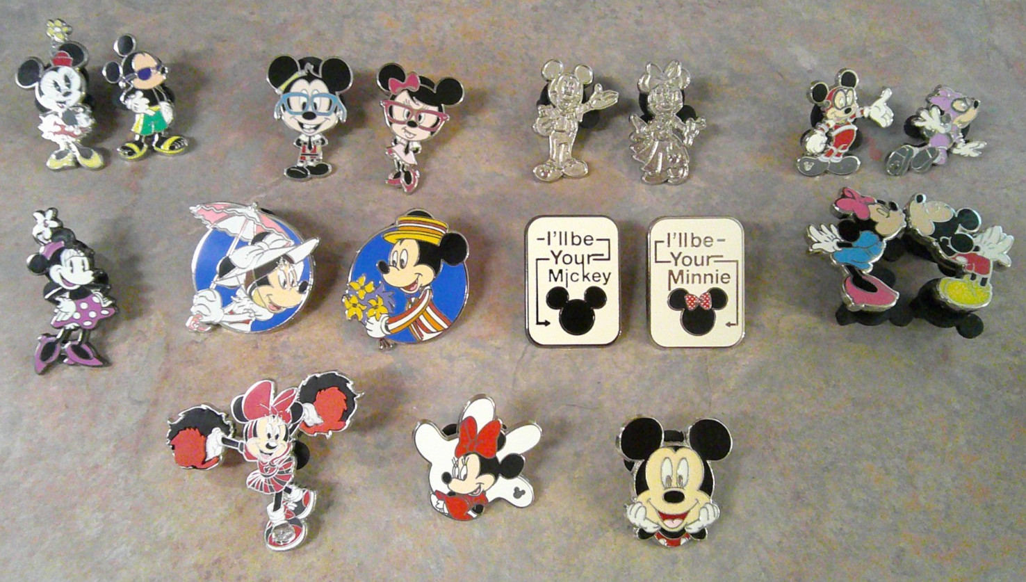 DISNEY MICKEY & MINNIE MOUSE PIN LOT OF 18 DIFFERENT ICON NERDS KISSING ++
