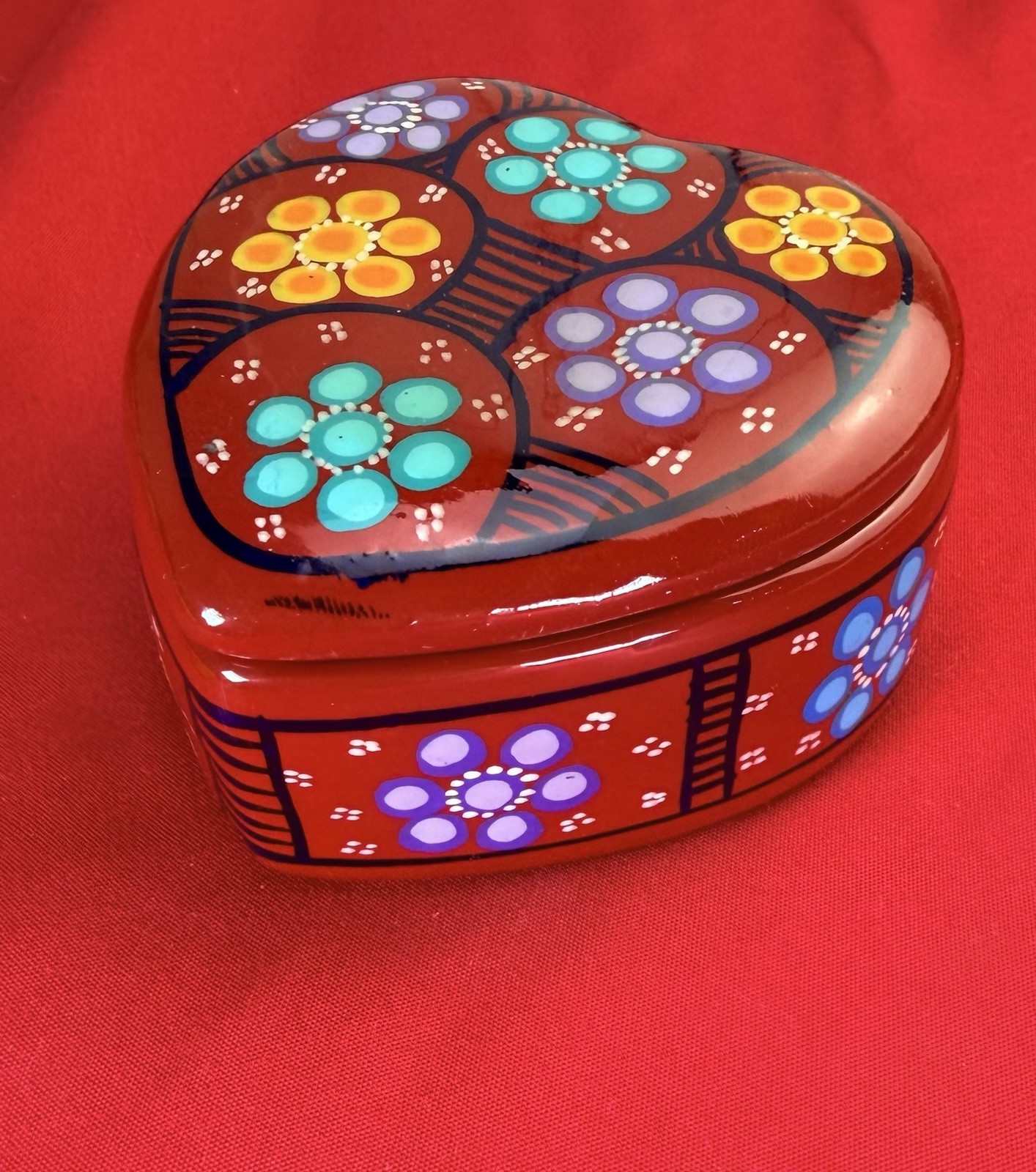 Vtg Mexican Folk Art Red Terracotta Heart Trinket Box Hand Painted Floral 3.5”