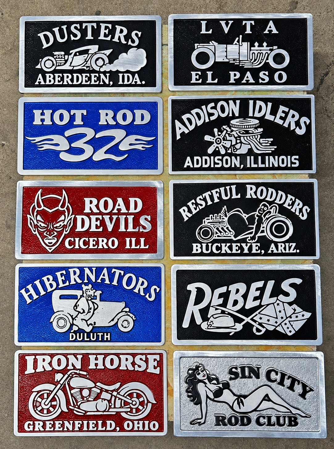 Car Club Plaques  Lot Of 10