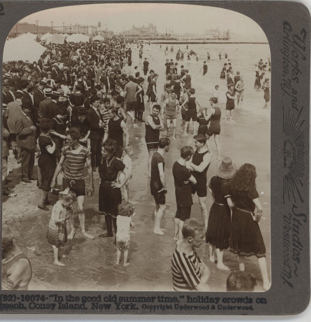 Holiday Crowds at the Beach Coney Island NY Underwood Stereoview c1899