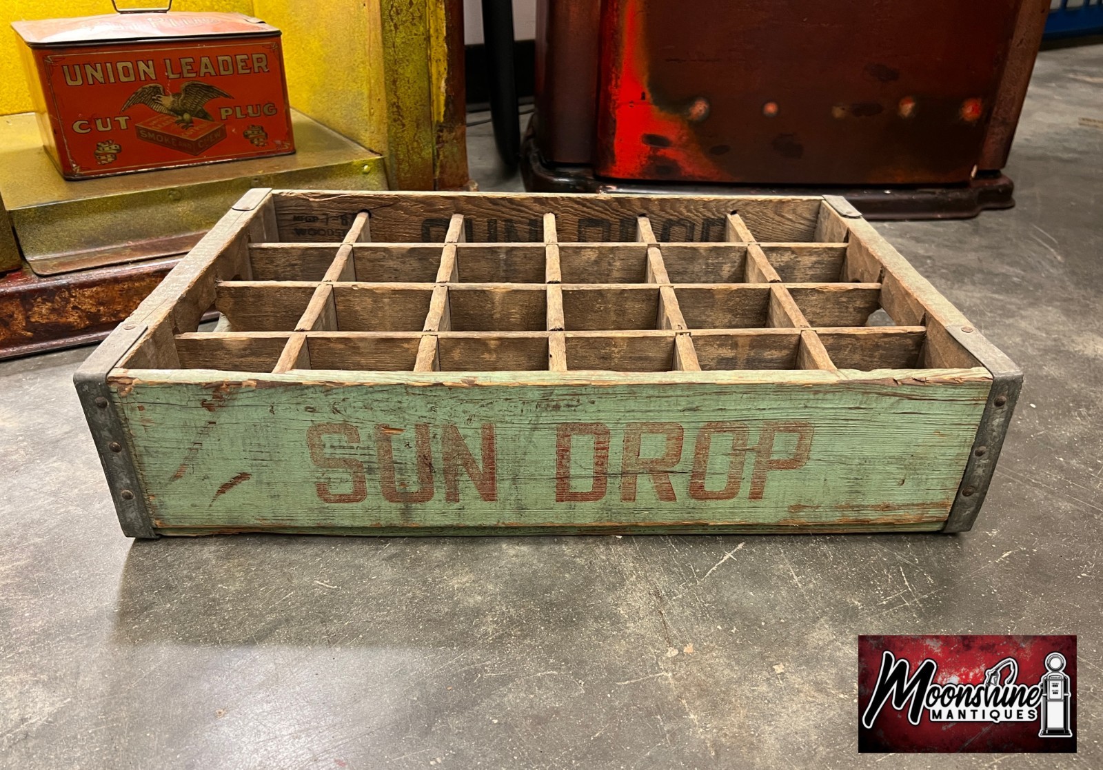 Vtg. 1960's SUN DROP Drink Bottle Wooden Crate / Carrier