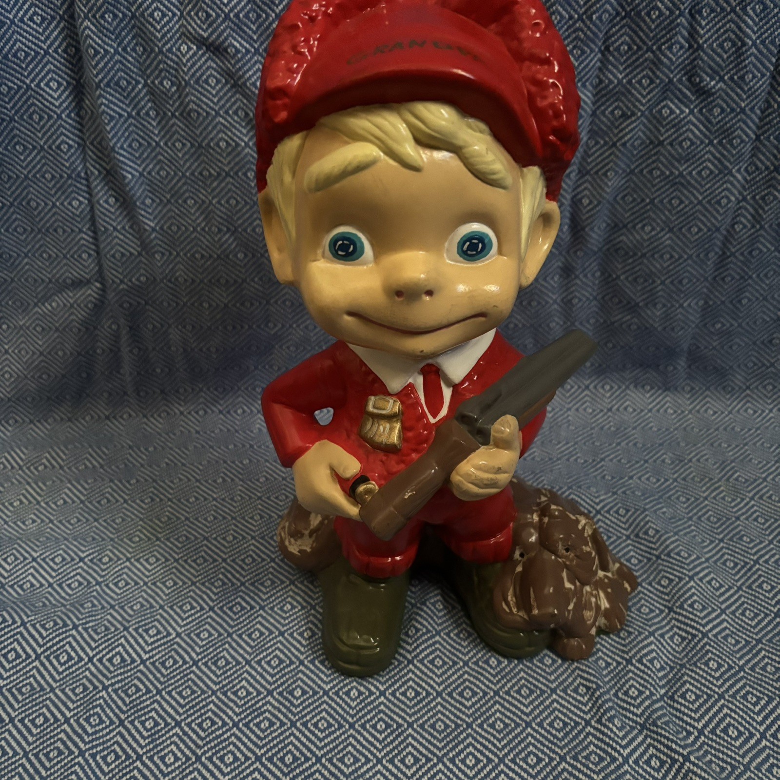 1970s Ceramic soldier Hunter Boy, excellent condition 1970s Ceramic soldier Hunter Boy, excellent condition