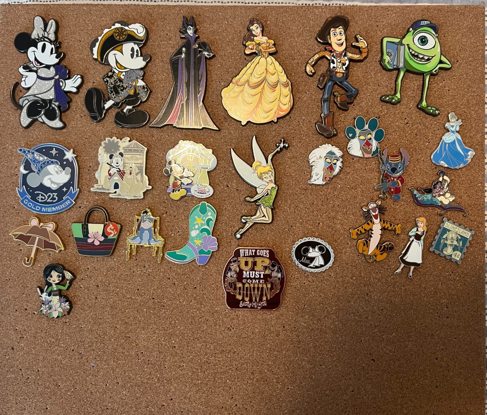 Disney Pin Collection Lot of 387 pins/Authentic