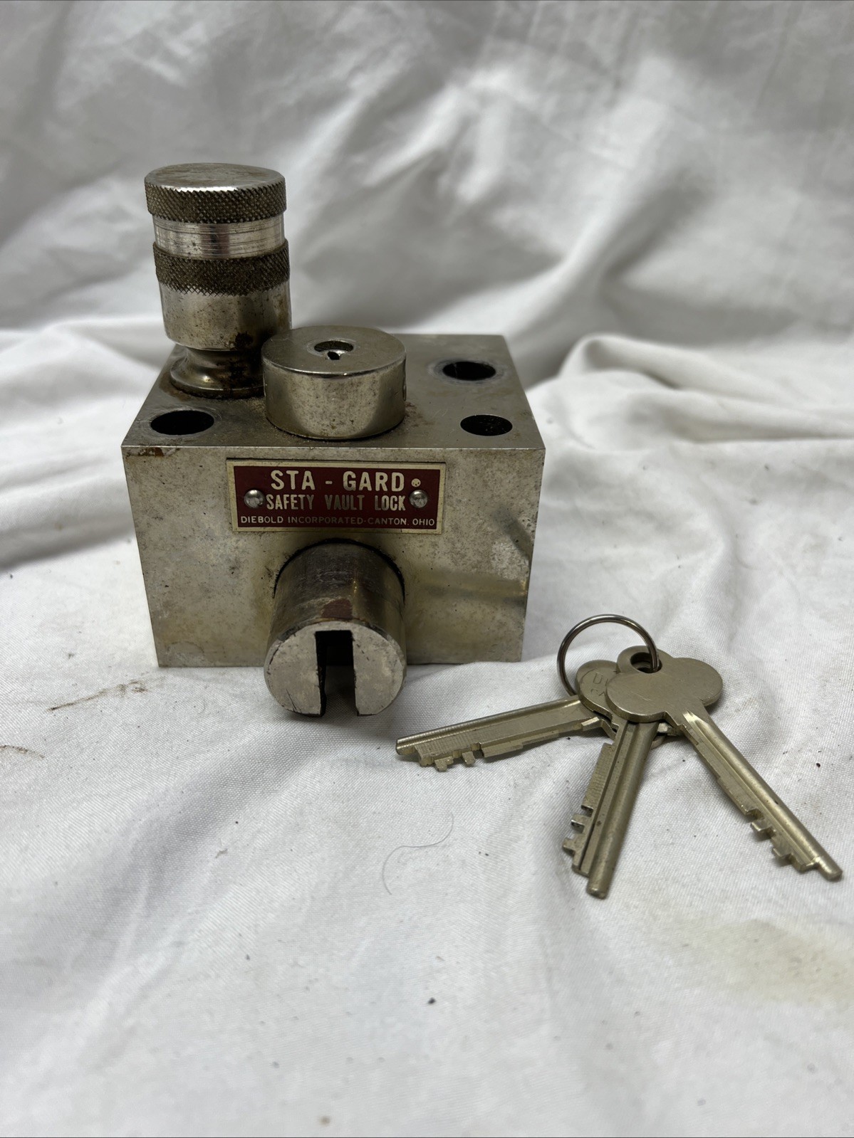 Vintage Diebold STA-GARD Safety Vault Lock With Keys