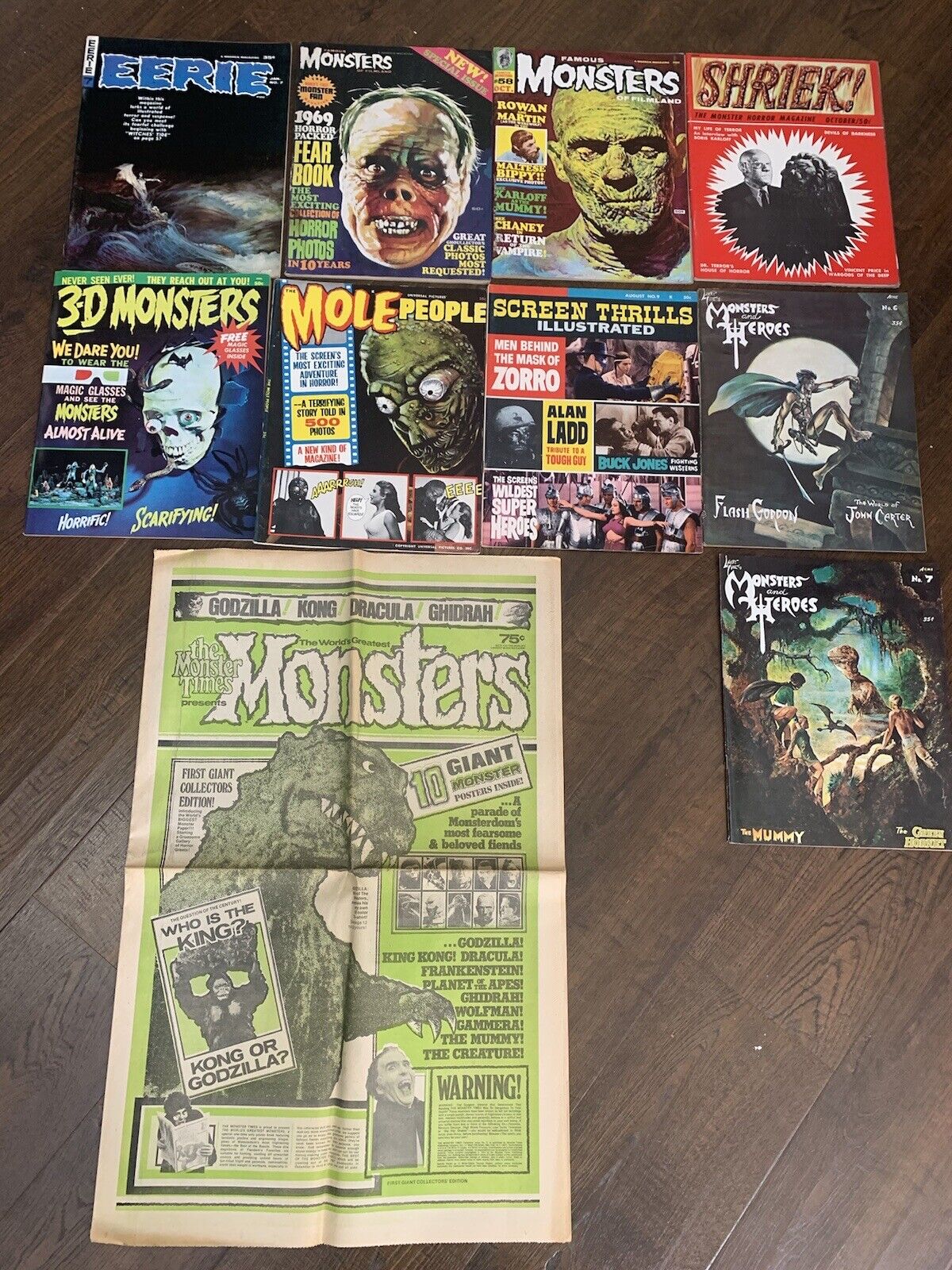 10 Monster Horror Magazines Famous Monsters Monster World VG/FN LOT 62824-1