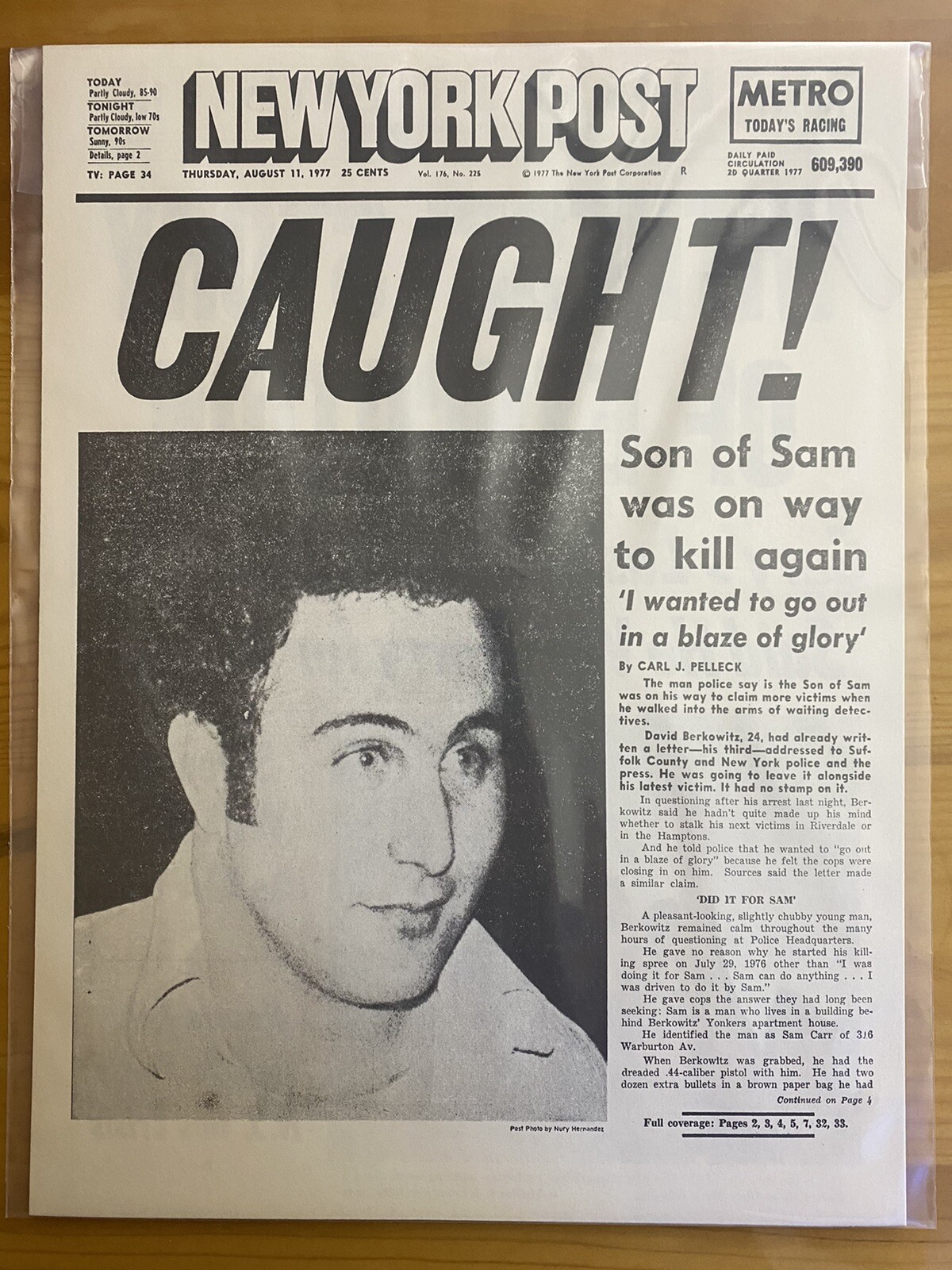 VINTAGE NEWSPAPER HEADLINE ~SERIAL KILLER BERKOWITS SON OF SAM NEW YORK CITY 77