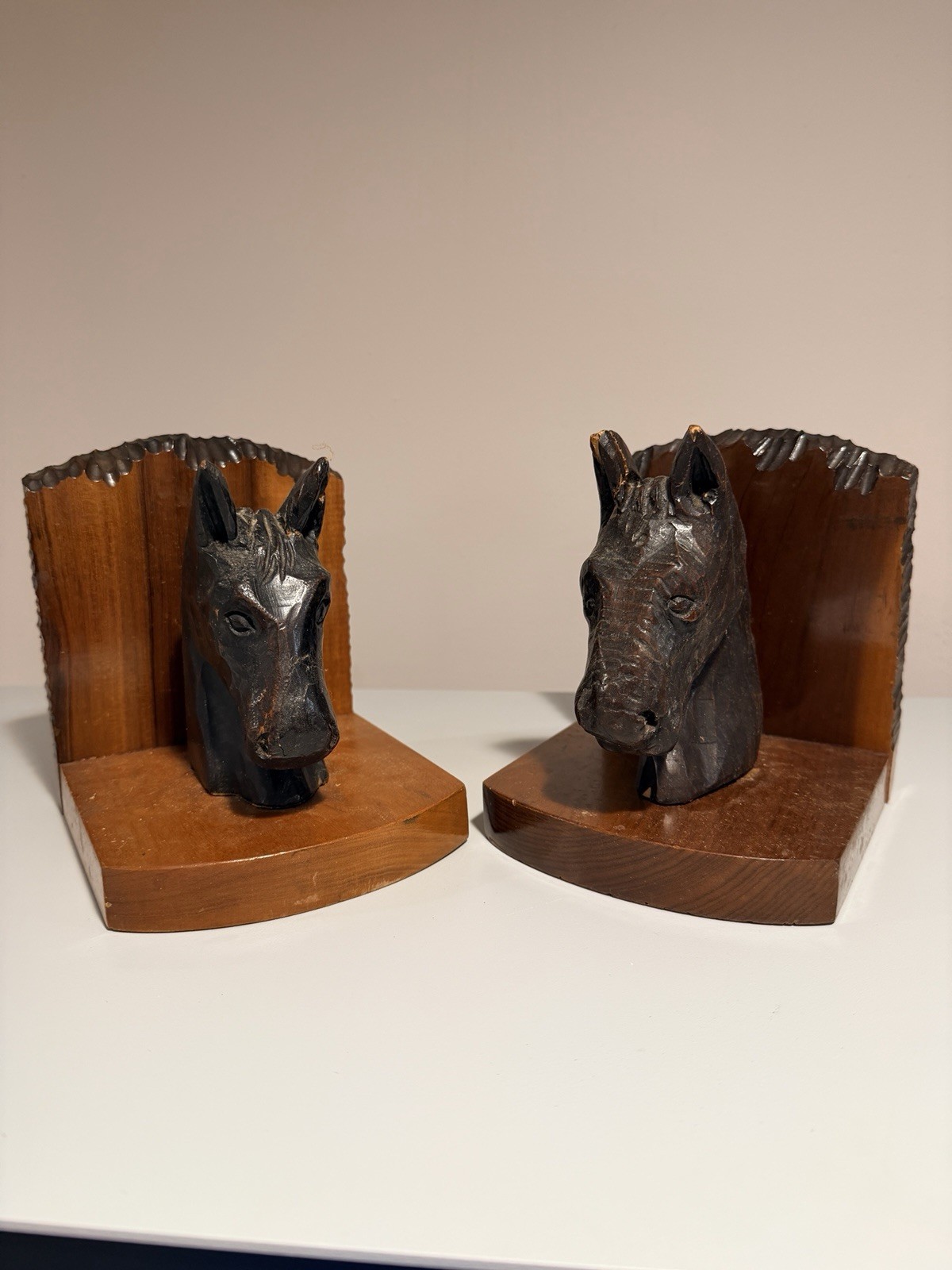 Vintage Brazilian Carved Wood Horse Head Bookends Pair São Paulo Brazil 6” Vintage Brazilian Carved Wood Horse Head Bookends Pair São Paulo Brazil 6”