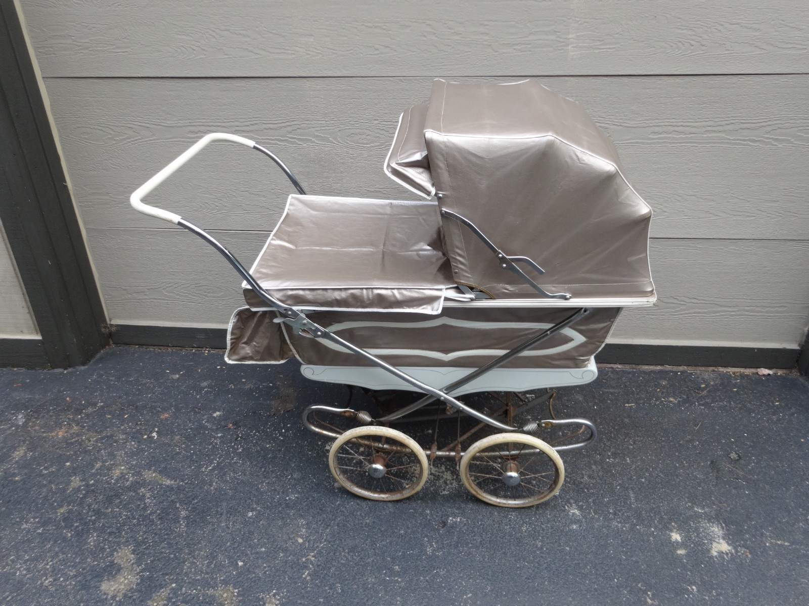 ANTIQUE VINTAGE ORIGINAL CUSTOM BILT-RITE SILVER BABY STROLLER CARRIAGE BUGGY