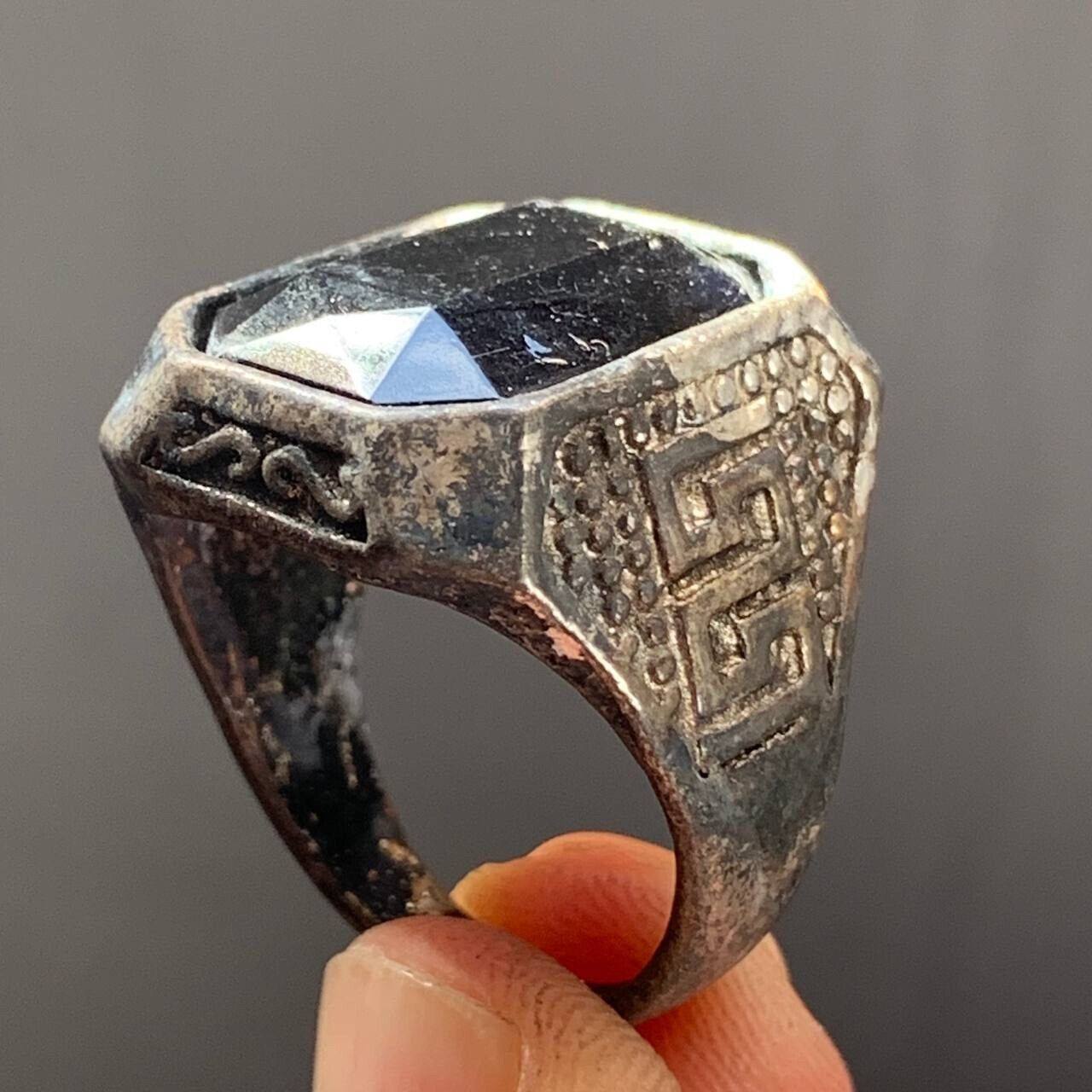 VERY RARE ANCIENT MEDIEVAL VINTAGE SILVER RING WITH BLACK STONE AMAZING ARTIFACT