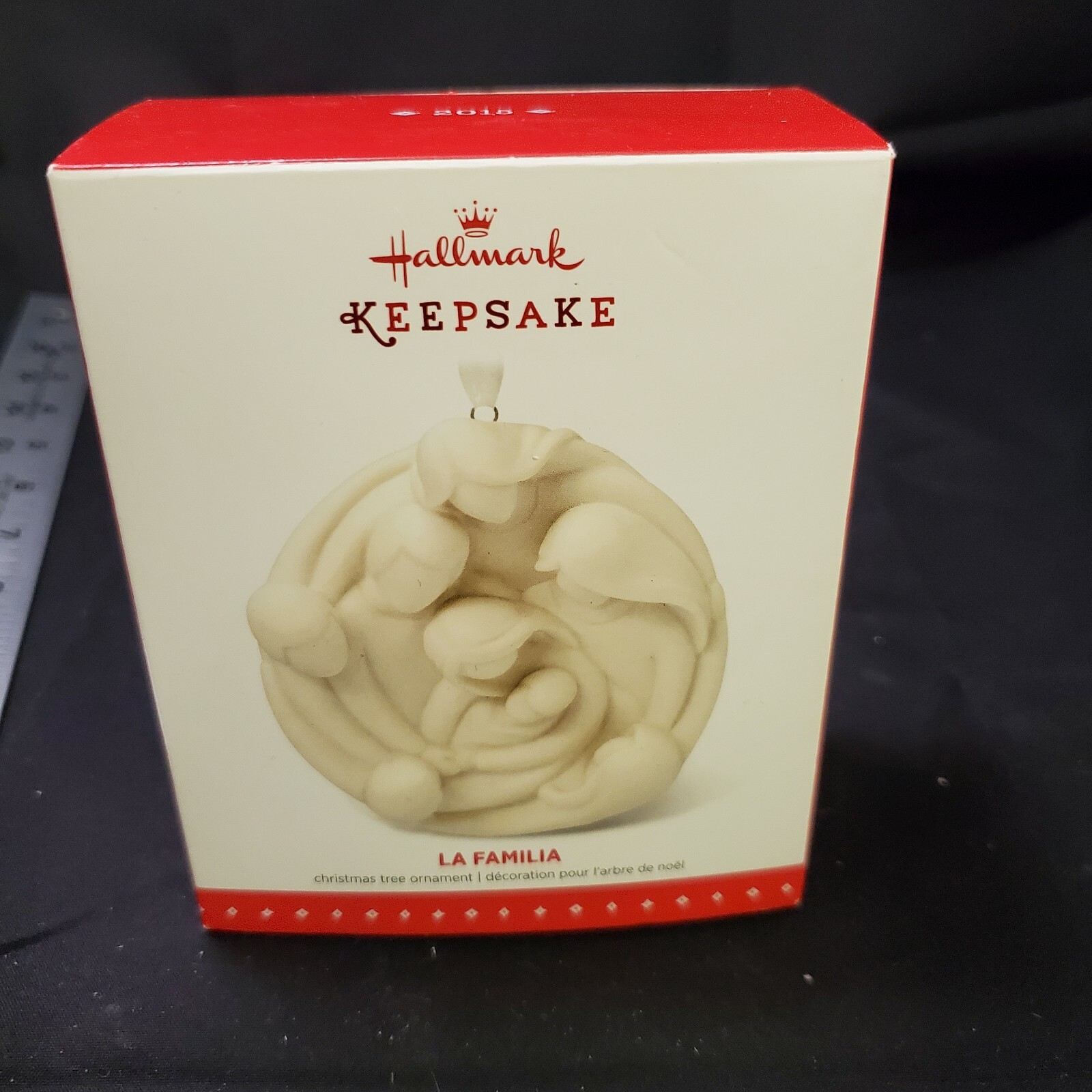 NIB 2015 Hallmark Keepsake LA FAMILIA Ornament Family Holiday Tree