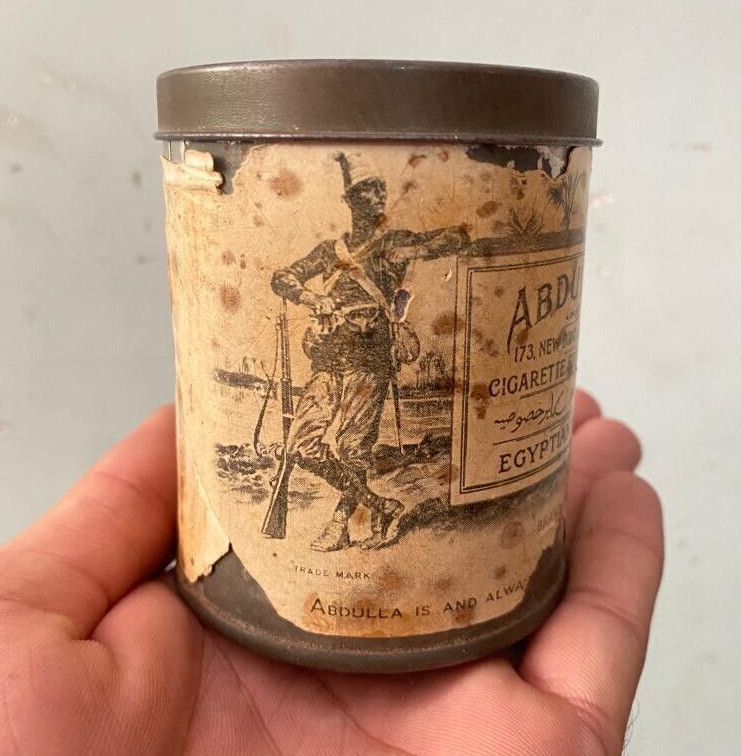 OLD VINTAGE RARE NO. 16 ABDULLA BRAND CIGARETTE IRON ROUND TIN BOX LONDON
