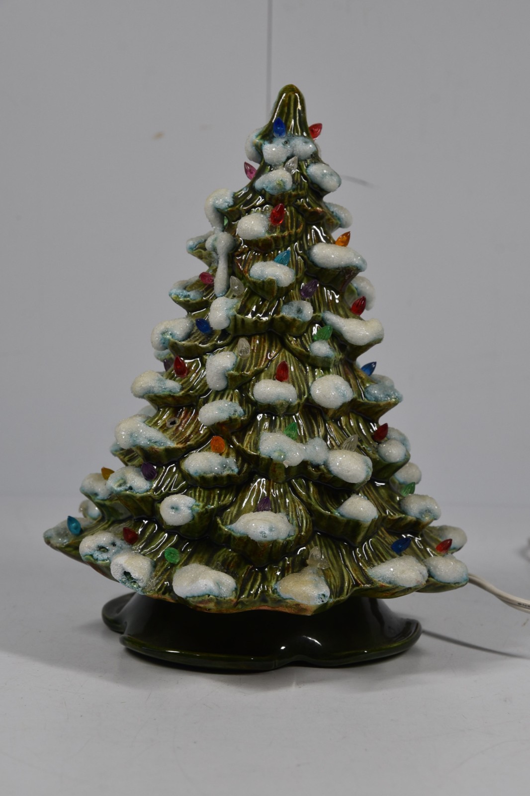 Vintage Doc Holliday Mold Ceramic Lighted Flocked Christmas Tree Decor 8