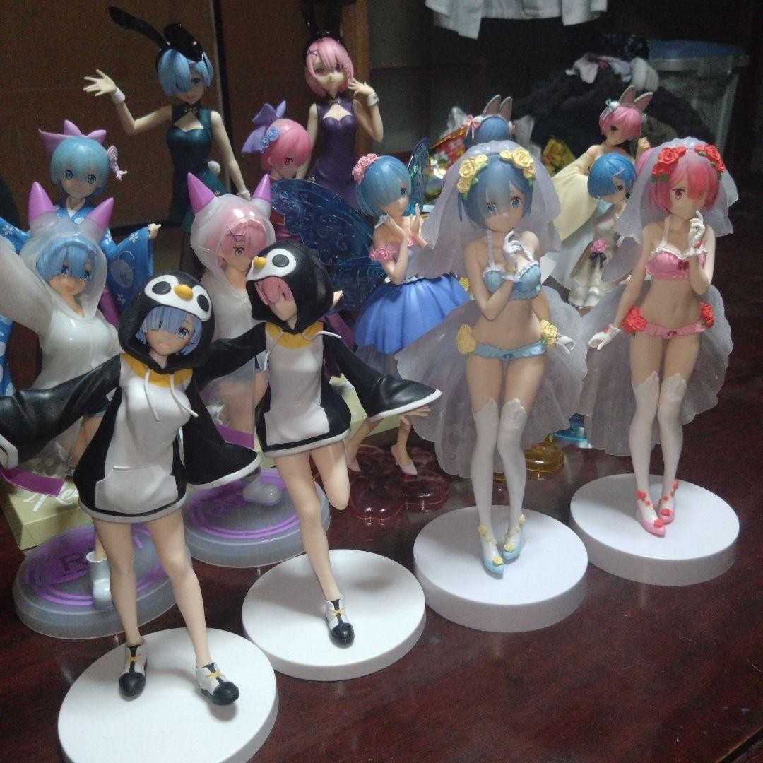 Re:Zero Figure Set 16 Piece Rem Ram Figures Used Authentic Limited Collectible Re:Zero Figure Set 16 Piece Rem Ram Figures Used Authentic Limited Collectible