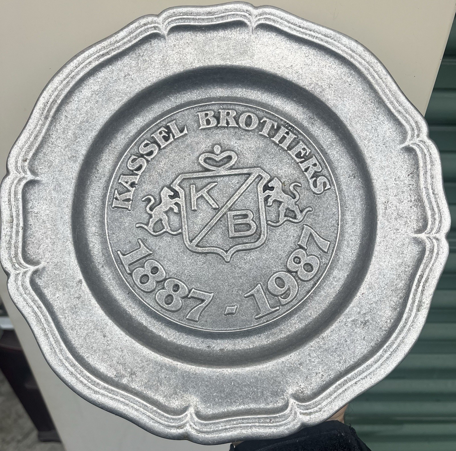 Wilton Armetale 1987  100th Anniversary Plate KASSEL BROTHERS MIDDLETOWN NY