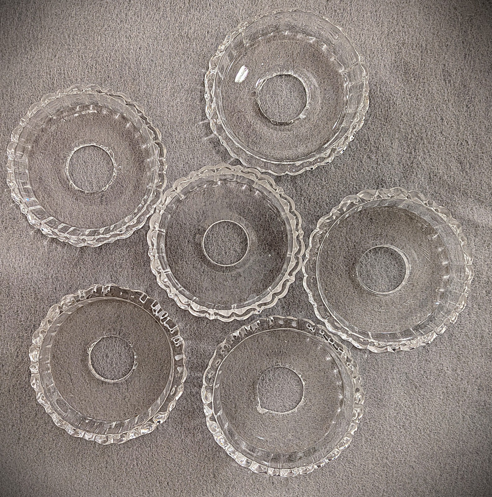 Set of 6 Baccarat Crystal Bobeches for Chandelier Canddelabar Signed Set of 6 Baccarat Crystal Bobeches for Chandelier Canddelabar Signed
