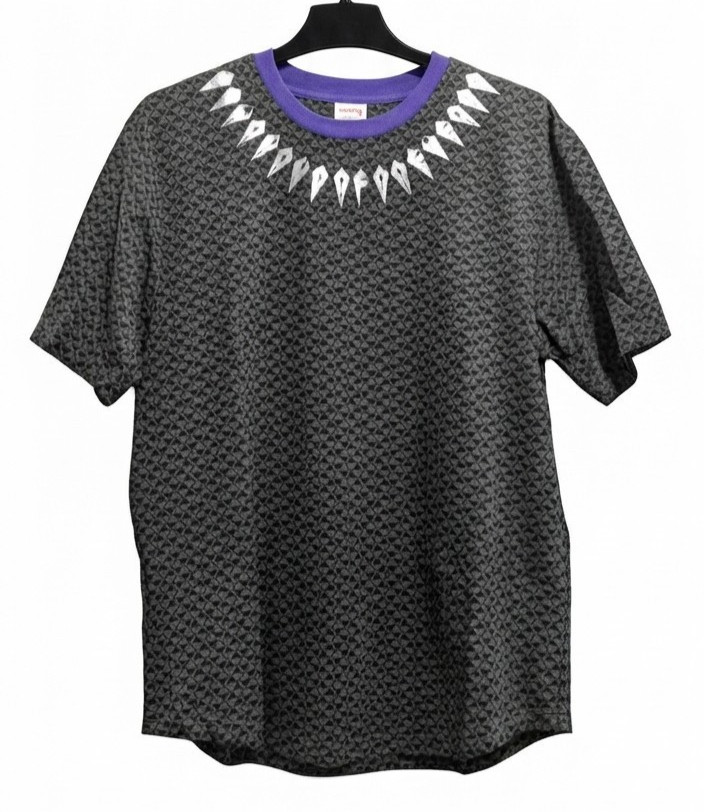 Disney Marvel Black Panther T-Shirt Size Large Black Purple Wakanda Forever New
