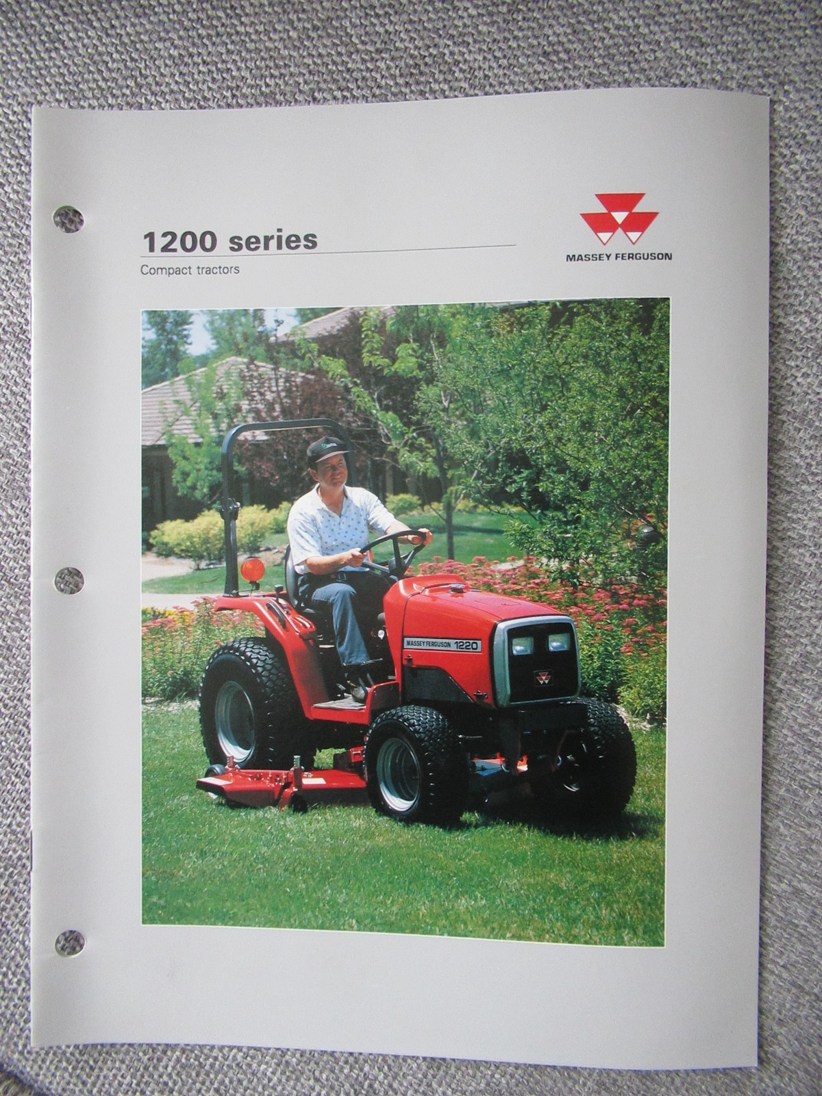Massey Ferguson 1200 Series Tractor Sales Brochure 1210 1220 1230 1240 1250 1260