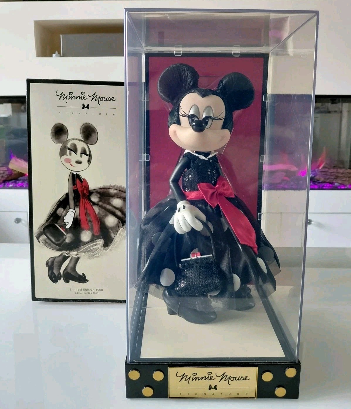Disney Minnie Mouse Rock The Dots LIMITED EDITION Signature Collection Doll ❤️