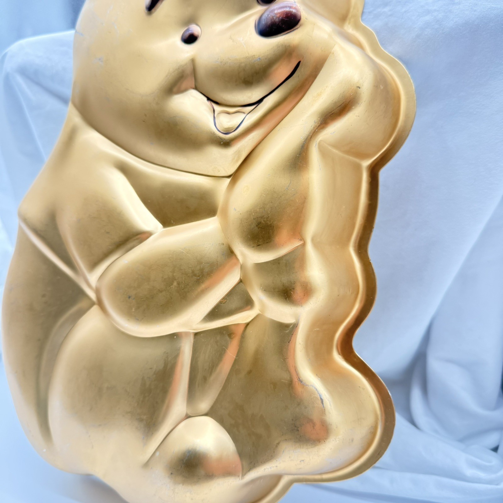Wilton Winnie The POOH Bear Cake Pan Walt Disney Productions GOLD 515-401