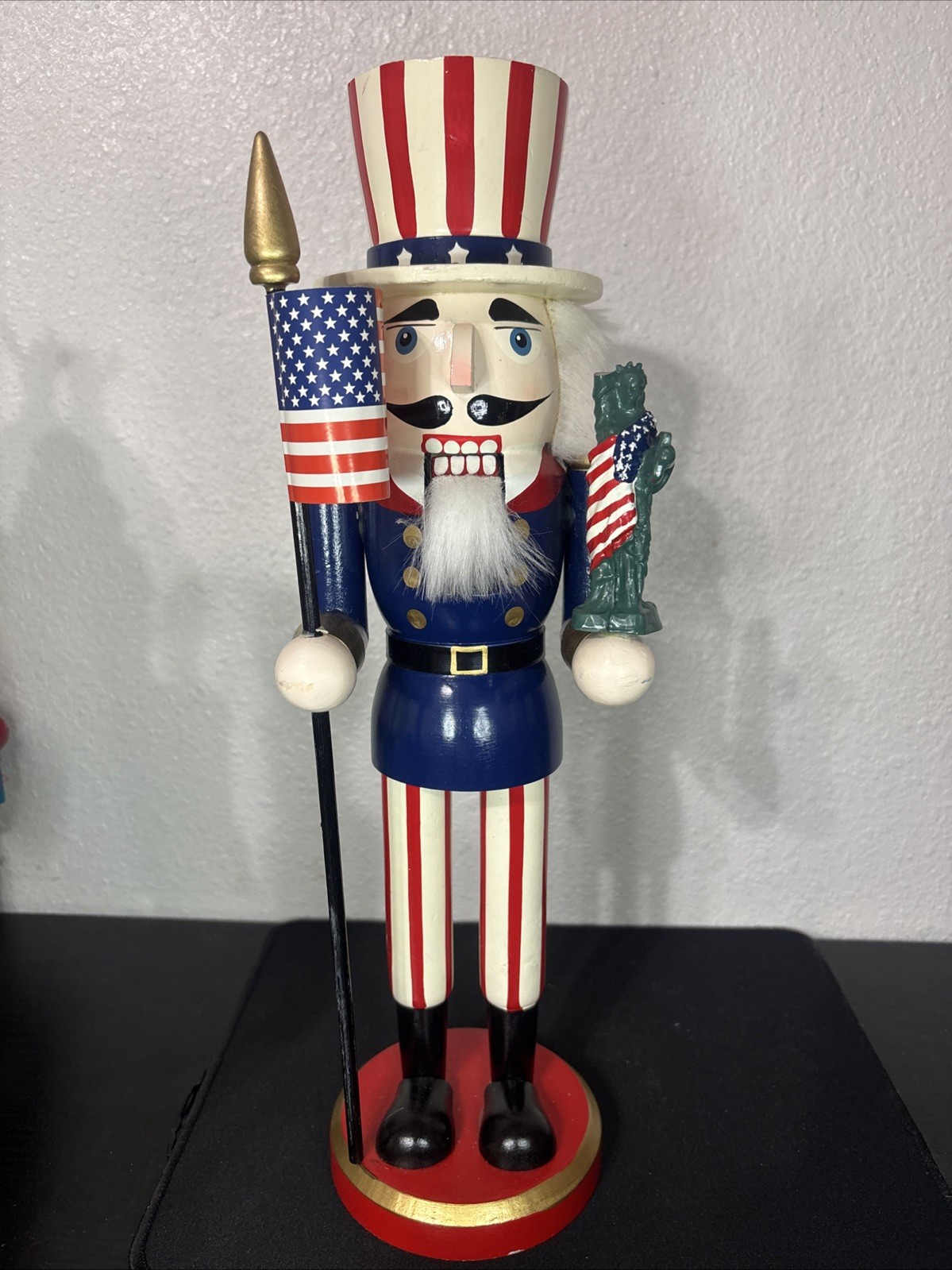 2010 Uncle Sam Nutcracker 14” Patriotic American Flag July 4th Red White Blue