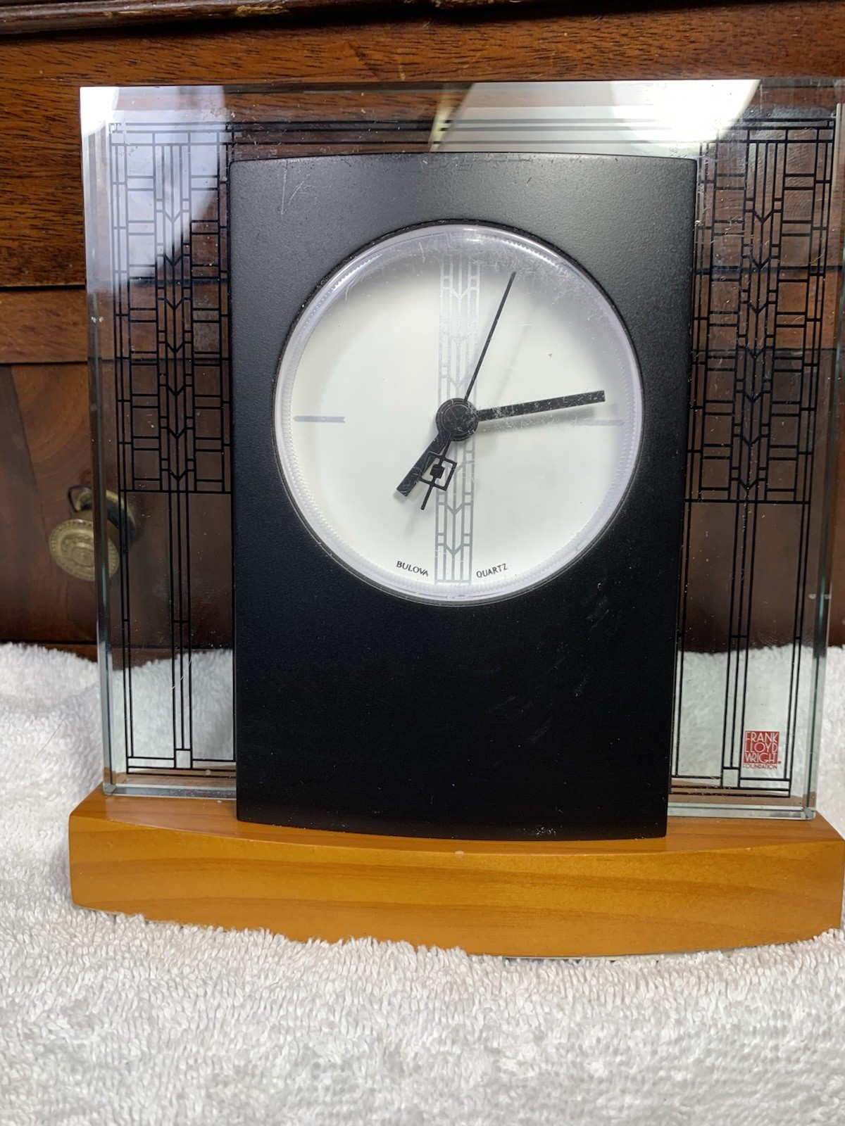 Bulova Frank Lloyd Wright Mantel Clock Glasner House