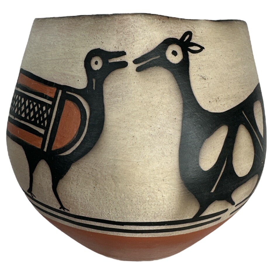 Paulita Pacheco Pueblo Pottery Santo Domingo Jar Handmade Signed Native American