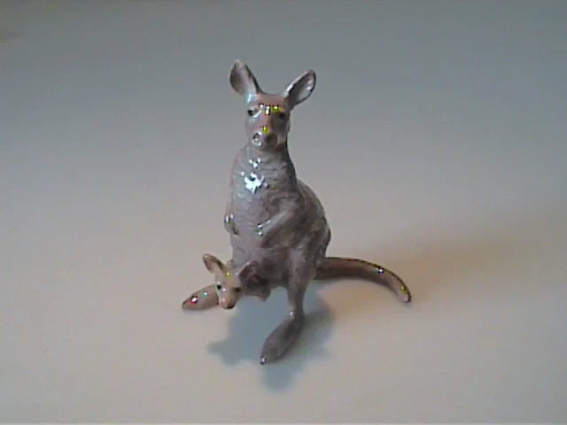 VINTAGE 1979 HAGEN RENAKER MINIATURE MAMA KANGAROO WITH JOEY