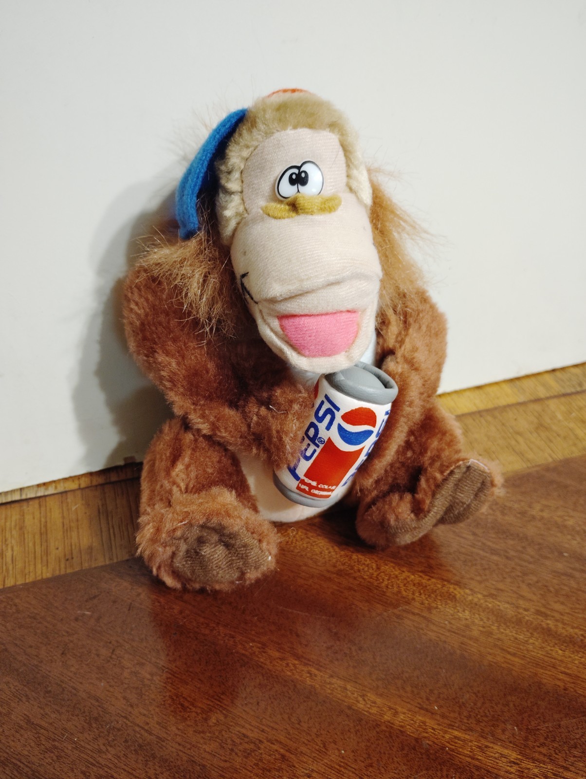 Vintage Nanco 1996 Pepsi Ad Plush Monkey Orangutan 5 3/4”  Christmas Ornament 