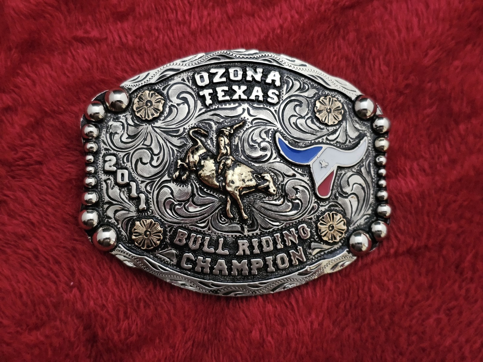 Bull Riding X~TREME☆2011☆RODEO CHAMPION TROPHY BUCKLE☆Ozona Texas☆RARE☆454