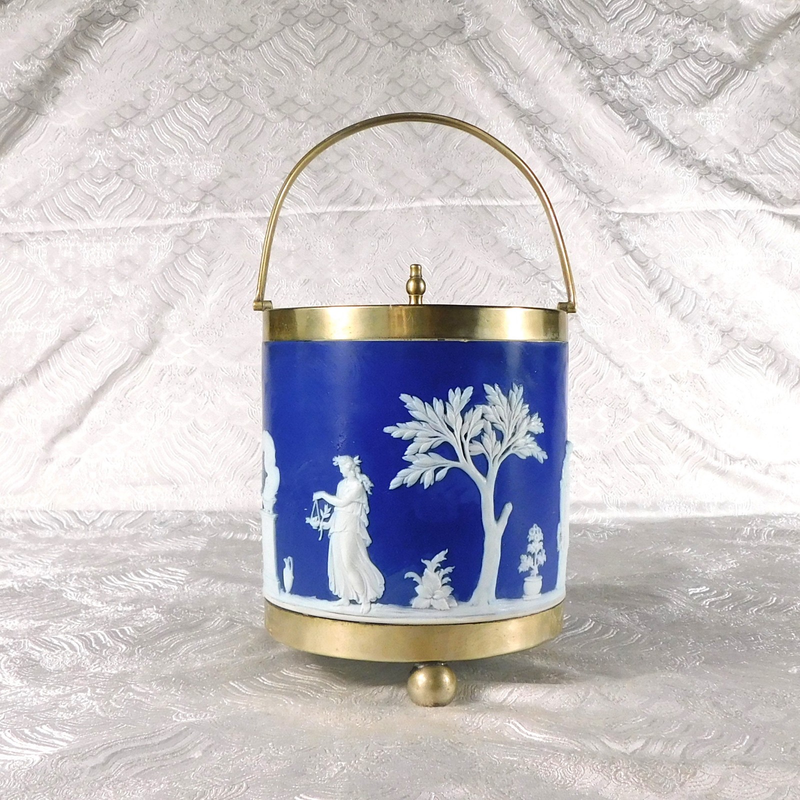 Wedgwood Blue Jasperware Ice Bucket with Lid # 27783