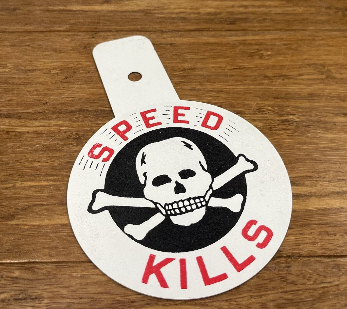 SPEED KILLS LICENSE PLATE TOPPER Flags Skull Crossbones Metal