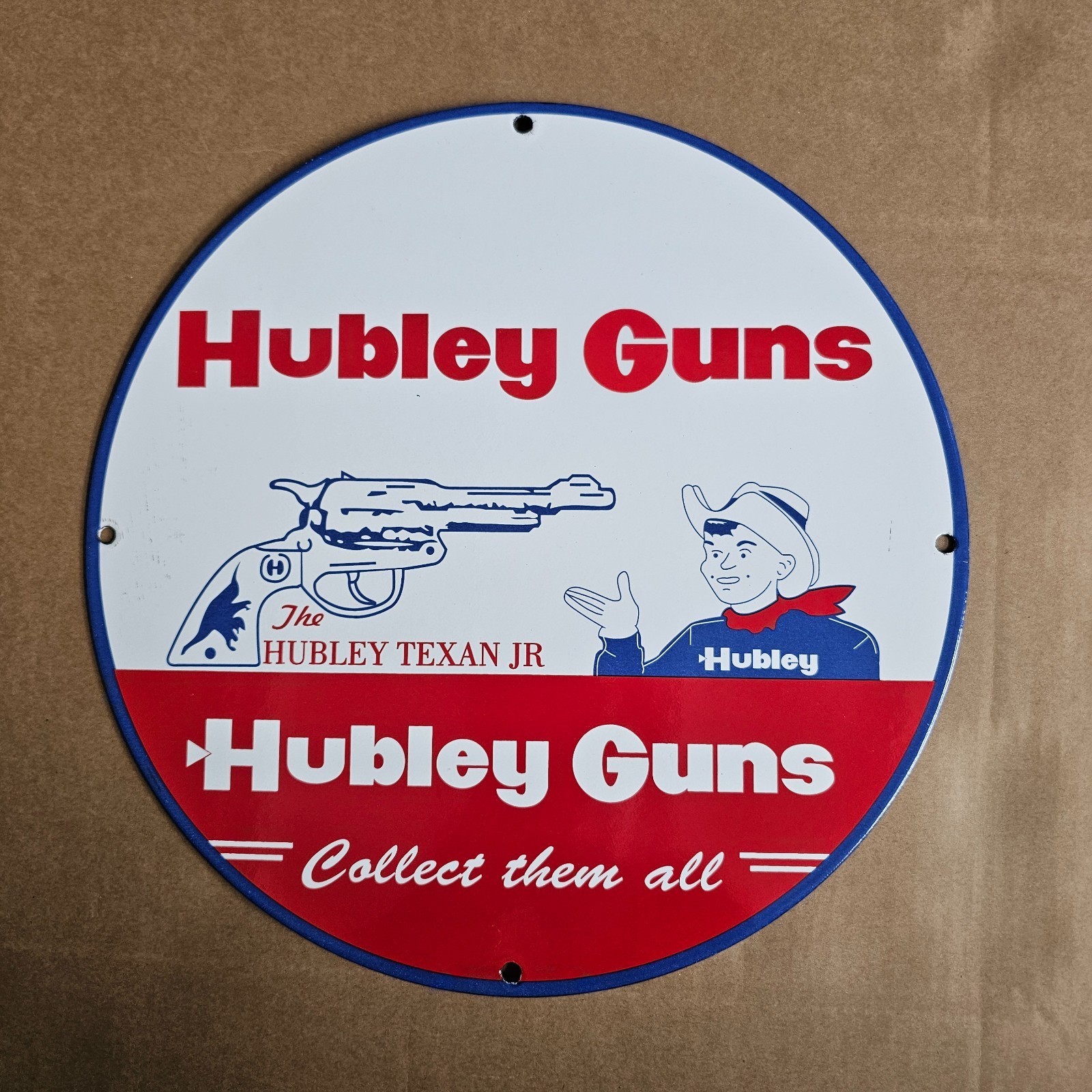 VINTAGE HUBLEY GUNS COLLECT OLD US GASOLINE OIL GAS PUMP ENAMEL PORCELAIN SIGN