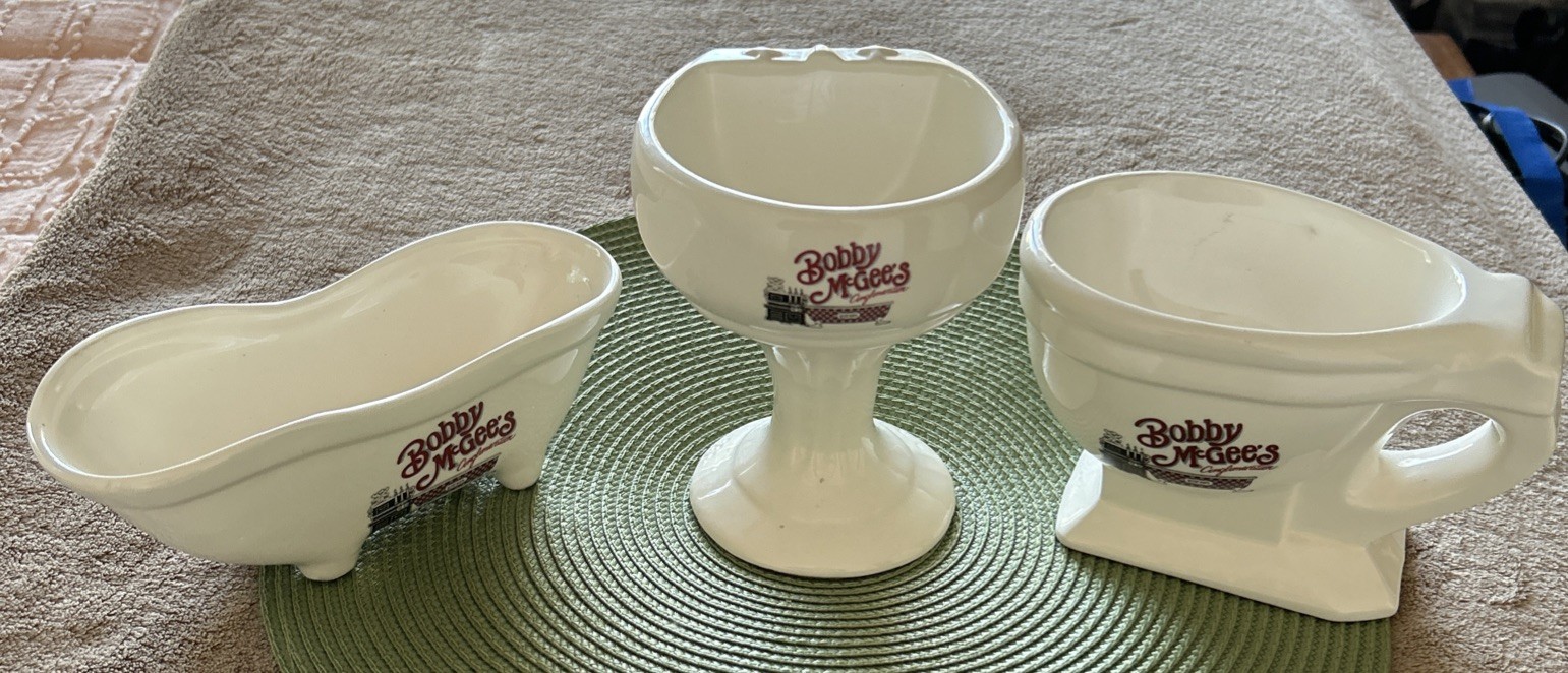Vintage Bobby McGee’s Conglomeration Novelty Mug Set Toilet Sink Bathtub 1985