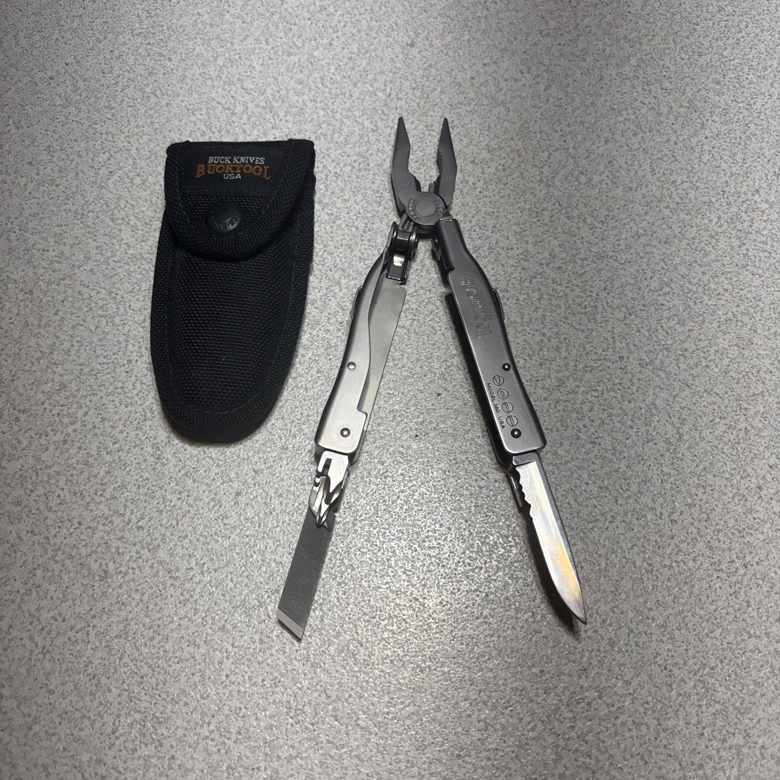 Vintage Buck 360 BuckTool Multi-Tool w/ Sheath USA 1996 Patent Pending