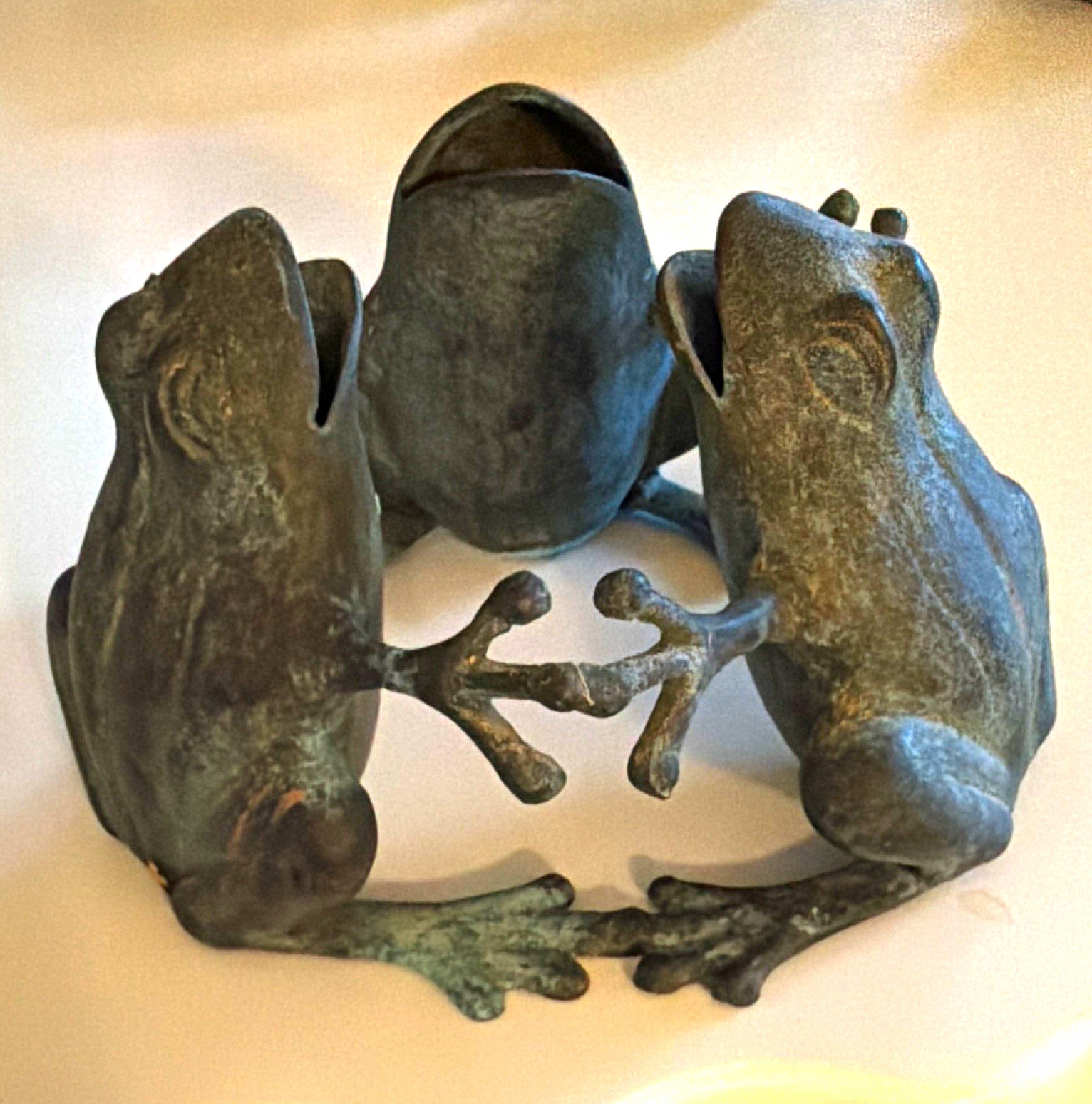SPI San Fran Home & Gard. copper/verdigris dancing frogs sculpture/candle holder
