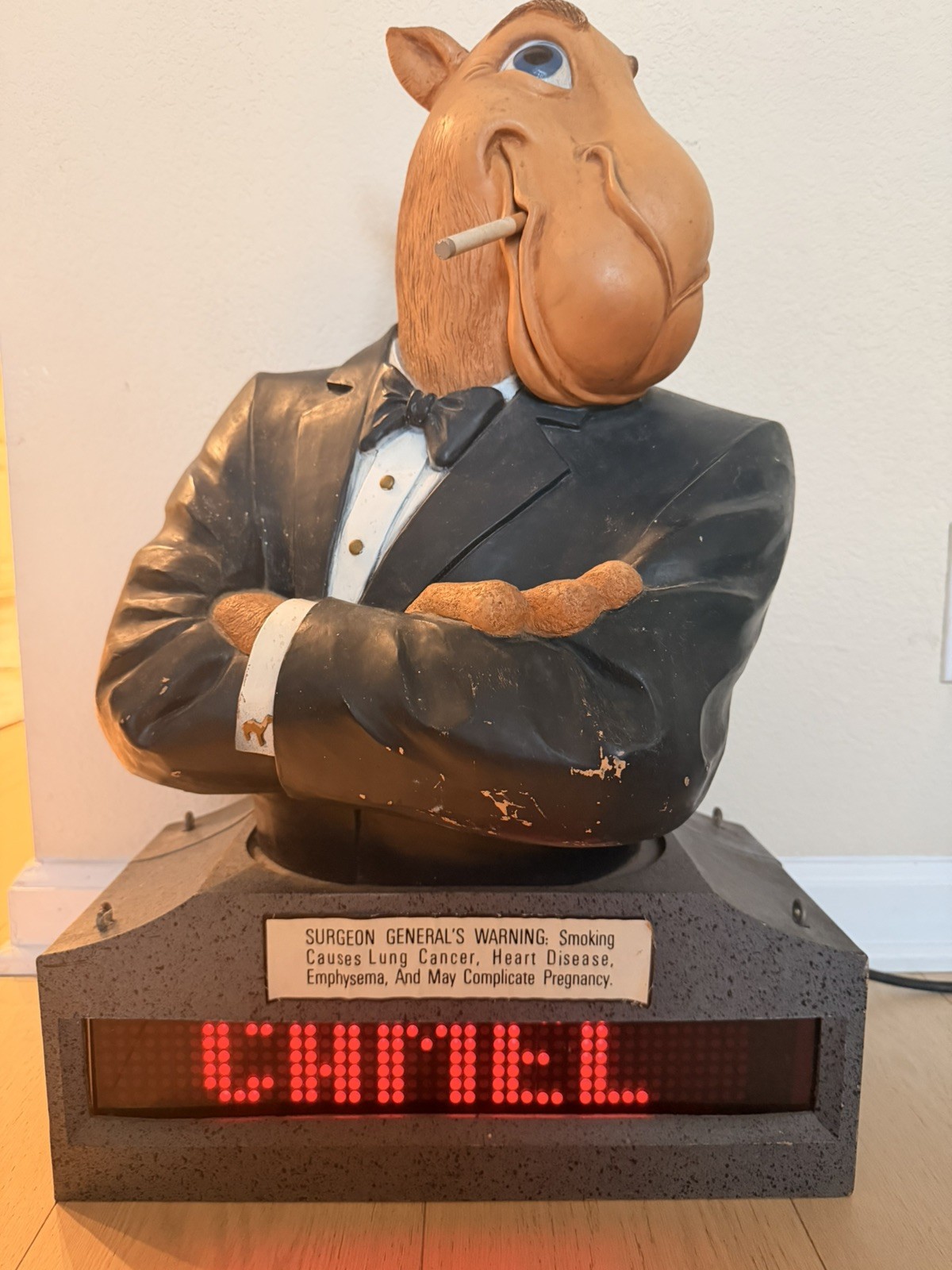 Joe Camel Statue 24