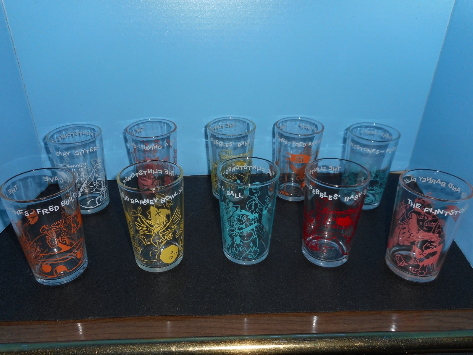 10 Vintage THE FLINTSTONES Glasses/ 4.25\